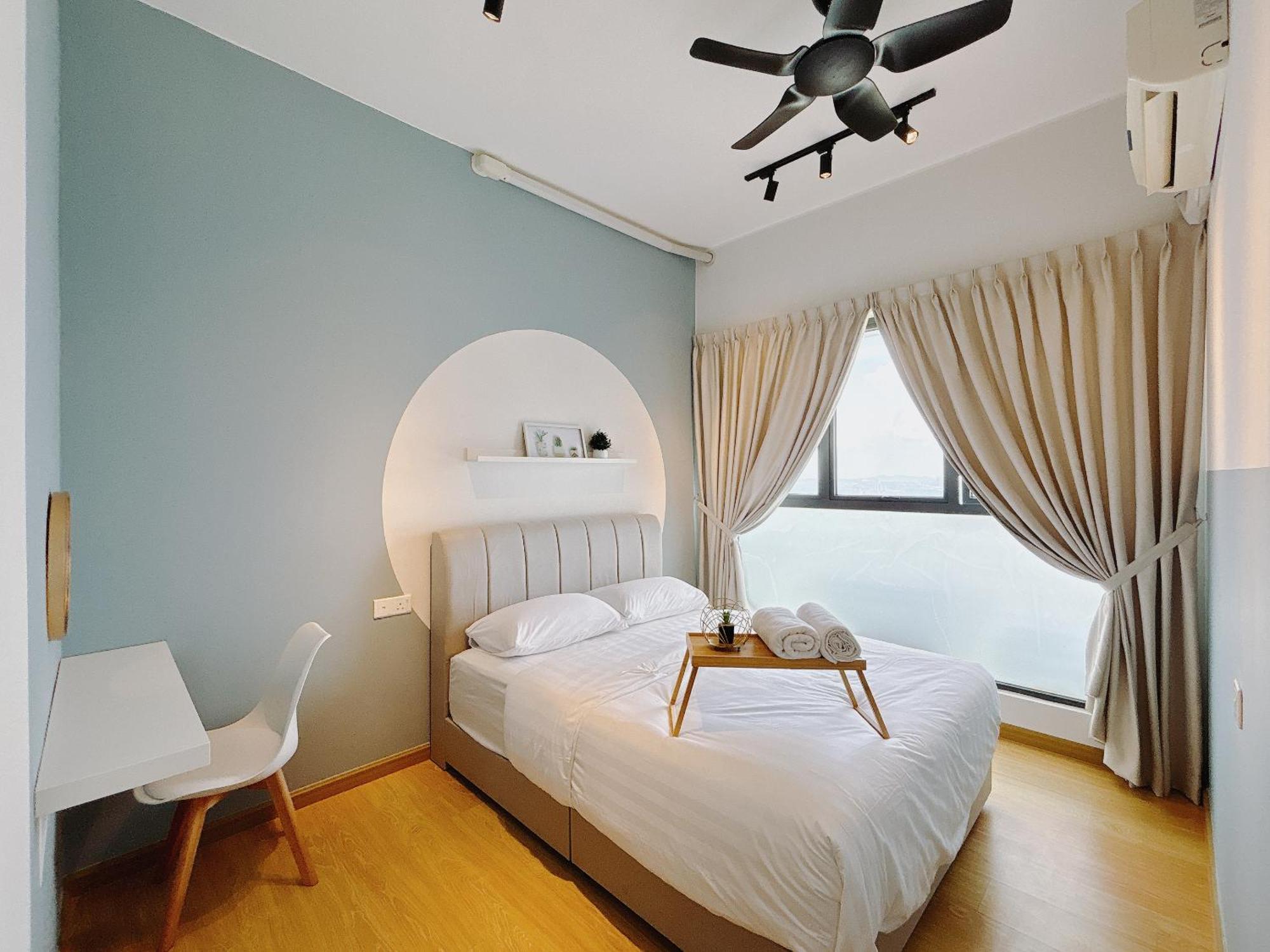 Апартаменти Scenic Country Garden Danga Bay By Lions Bay Джохор-Бару Номер фото